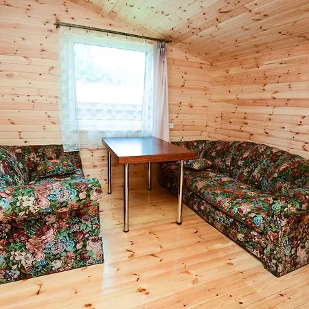 Holiday home Poilsio Nameliai Zydroji Liepsna Sventojoje *
