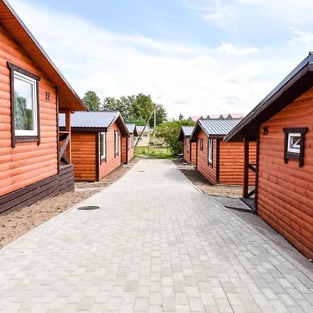 Poilsio Nameliai Zydroji Liepsna Sventojoje